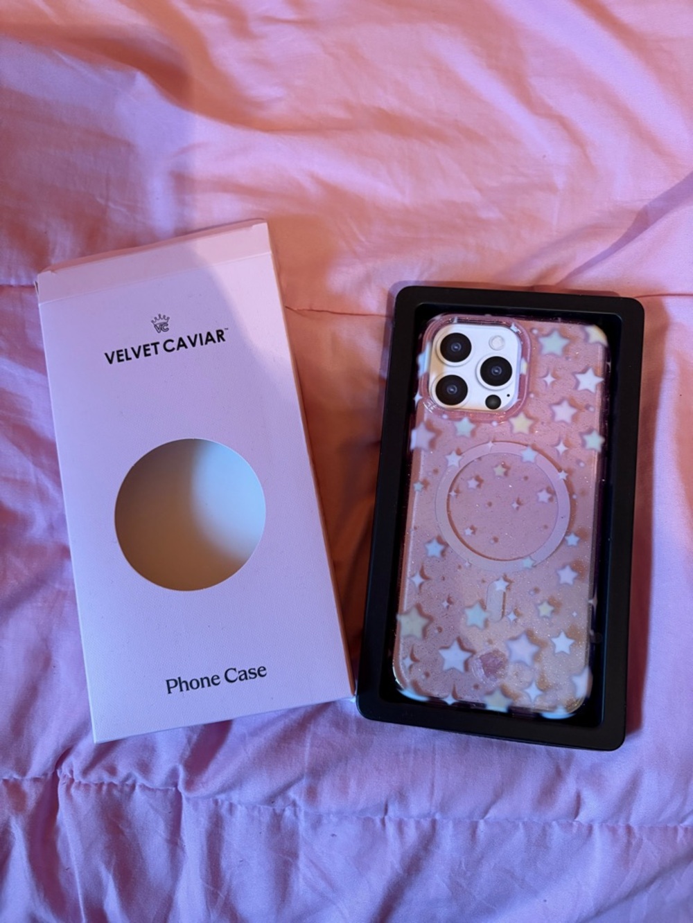 iPhone 16 pro max velvet caviar star case